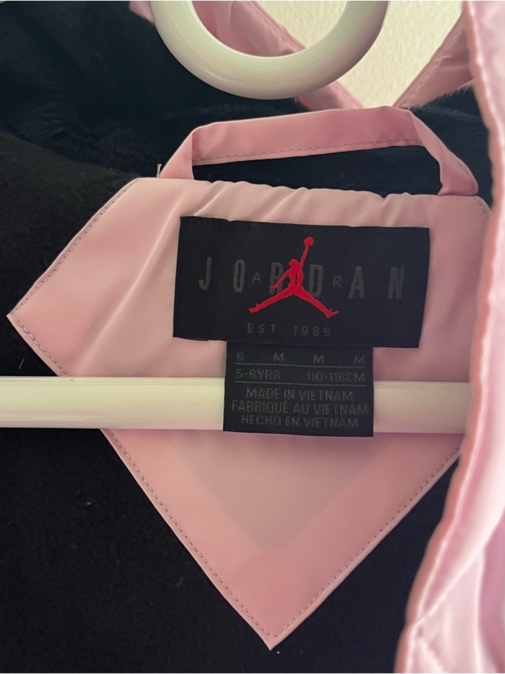 Jordan Puff Jacket - Picture 4 of 9